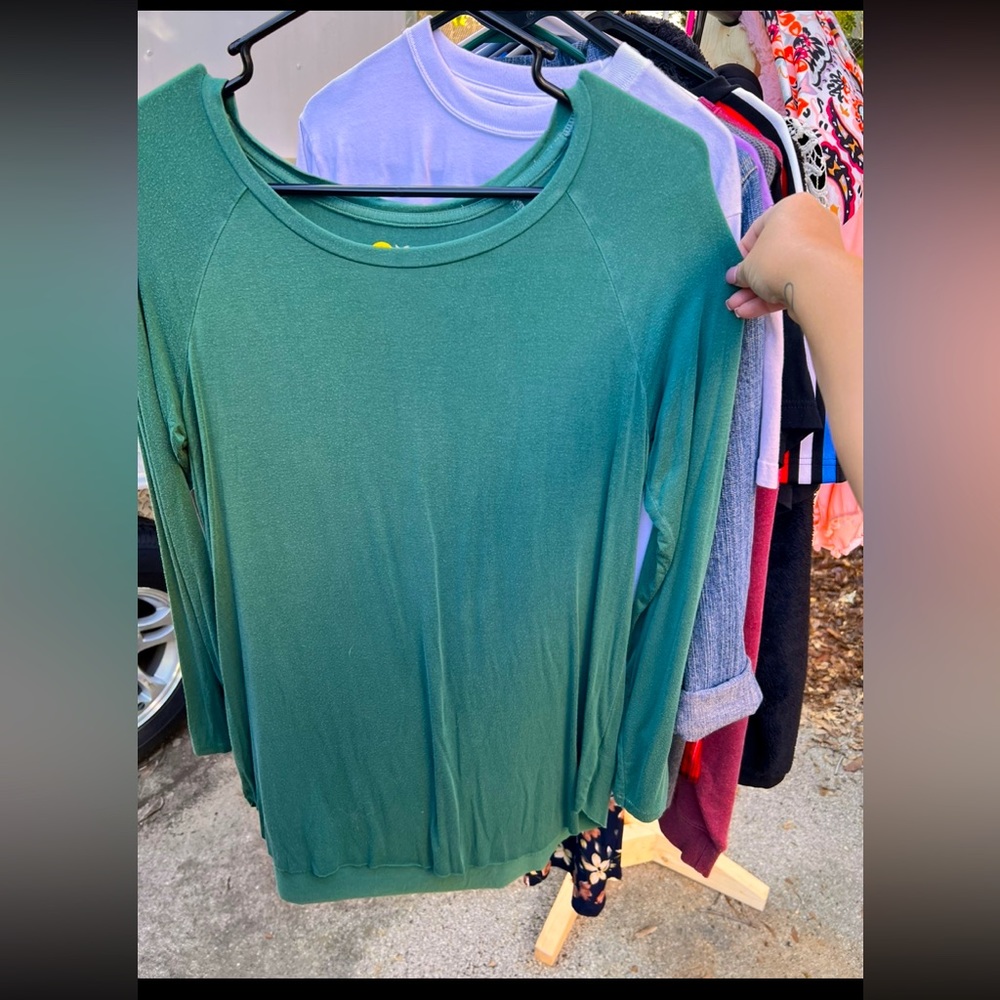 Super soft ladies medium long sleeve